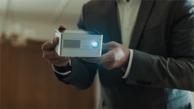 iBeamBLOCK: Smart compact modular projector