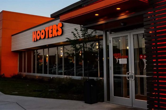 Blockchain Craze: Hooters shares jump 50 percent after announcing blockchain loyalty program