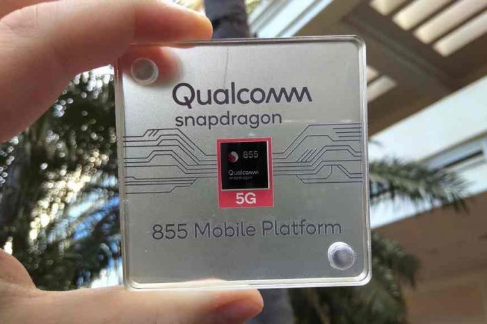 Qualcomm launches Snapdragon 855, the world's first commercial mobile platform for 5G, AI and immersive Extended Reality (XR) 