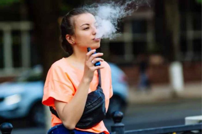 Almost all vaping illness patients end up hospitalized, CDC says