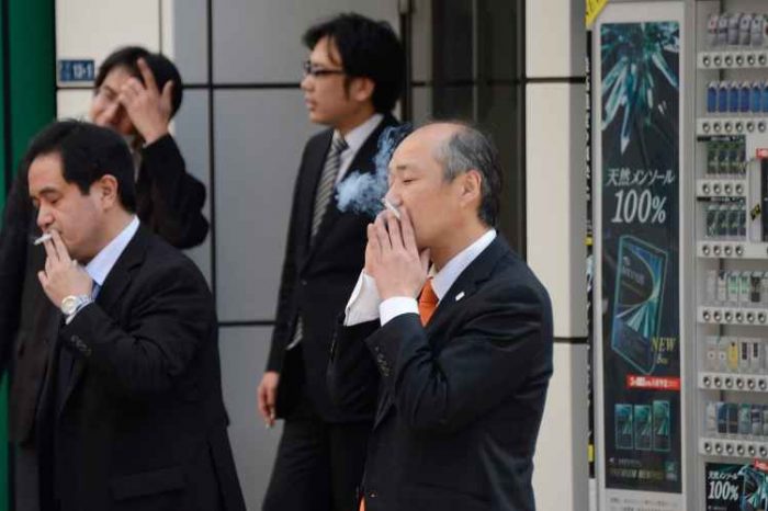 This Japanese company is giving its non-smoking employees 6 extra days off to make up for cigarette breaks