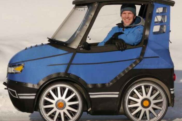 Meet PodRide, an electric-bike and a velomobile that doubles as a mini-car