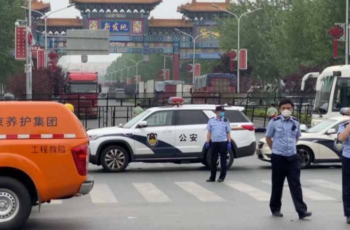 Parts of Beijing on lockdown after major new COVID-19 outbreak; fear of second wave after new confirmed cases appear for the first time in more than 50 days