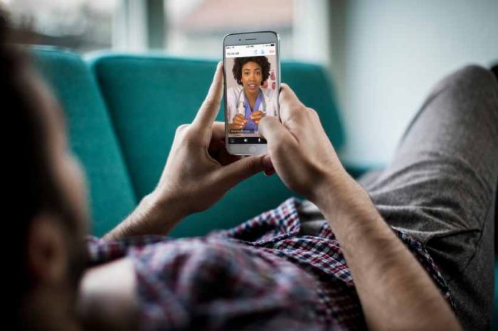 Google is investing $100 million in telehealth provider Amwell, as the telehealth startup files for IPO