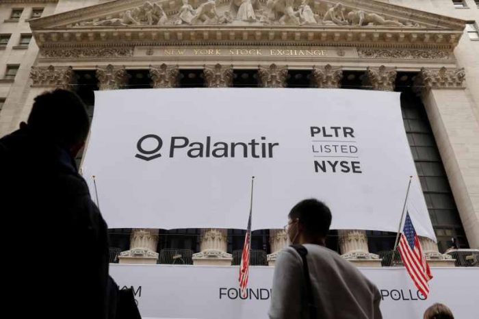 Palantir, the Peter Thiel-backed big data analytics startup company, surges in Wall Street debut at nearly $21 billion