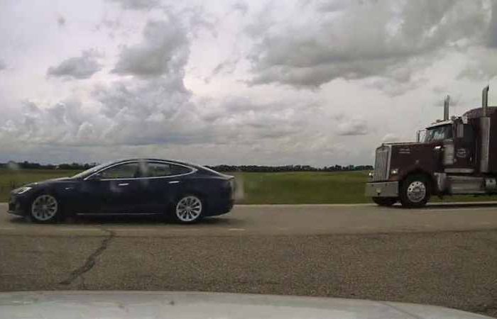 Tesla driver was caught asleep behind the wheel while using Autopilot to drive at 150km/hour