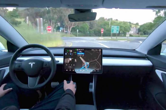 Tesla fired an employee who shared YouTube videos of FSD Beta system not working properly