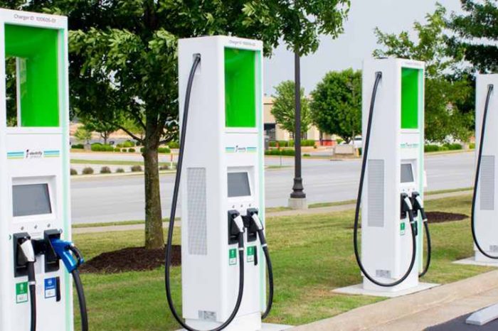 Biden promises 500,000 electric vehicle (EV) charging stations