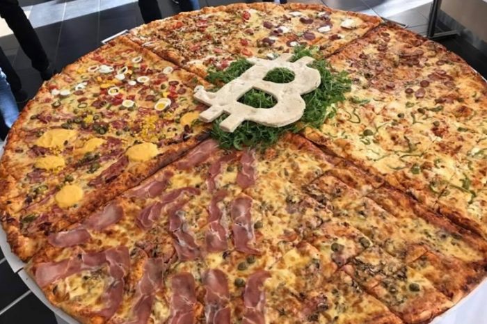 This man paid 10,000 bitcoins for two large pizzas from Papa John's ten years ago