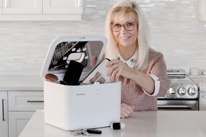 Meet Coral UV 2, the revolutionary all-purpose UV sanitizer with dual protection for your everyday essentials