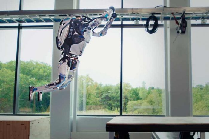 Boston Dynamics’ backflipping robot Atlas is back with new skills: Now shows of its new parkour routine and obstacle jumps