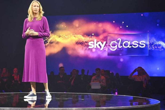 Comcast enters the Smart-TV market with the launch of Sky Glass in Europe to let users access TV without a satellite dish