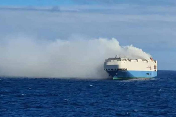 1,000 Porsche cars destined for the U.S. burned aboard abandoned cargo ship in the middle of the Atlantic Ocean