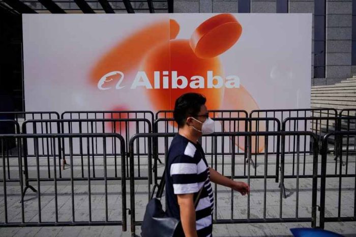 Alibaba's cloud division in talks to raise up to $3 billion from state-owned firms, reports