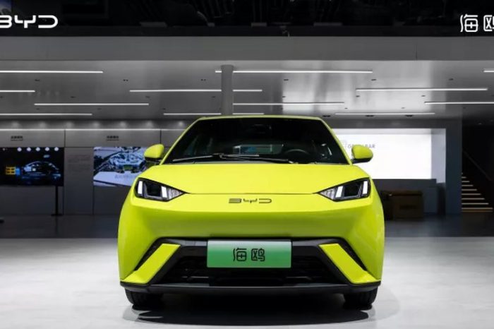 Chinese electric car startup JAC unveils the world’s first EV car that runs on SODIUM-ion battery