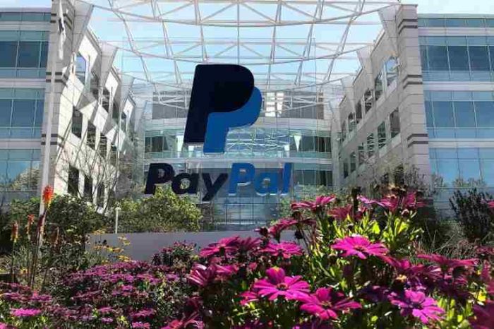 PayPal loses $5 billion of its market value over the $2,500 misinformation fine debacle as flood of PayPal users canceled their accounts
