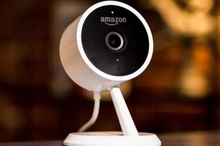 Amazon workers reportedly watching your home footage recorded by its cloud cam indoor security camera