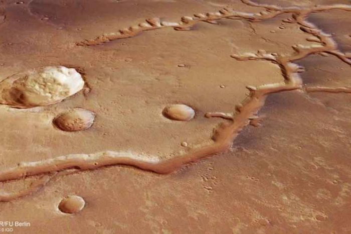 Spacecraft photos reveal an ancient, dried-up river system on Mars that stretches 435 MILES across the surface and could be 3.5 BILLION to 4 BILLION years old