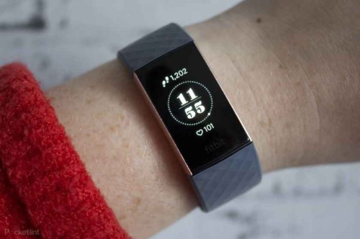 Google buys wearable fitness tracker company Fitbit for $2.1 billion