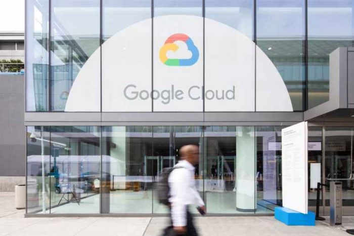 Google Cloud lost $5.61 billion last year