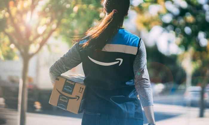 Amazon to hire additional 75,000 full and part-time employees as demand rises due to coronavirus