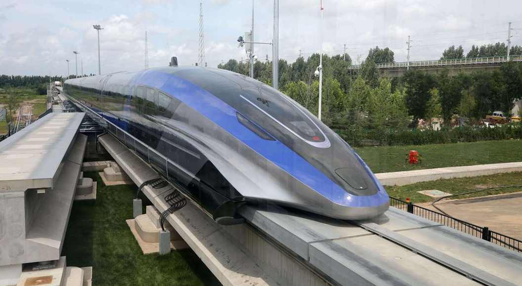 japan-s-maglev-l0-is-now-the-world-s-fastest-train