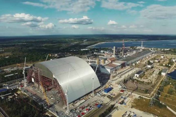 Russian and Ukrainian troops strike a deal to jointly guard Chernobyl nuclear power plant