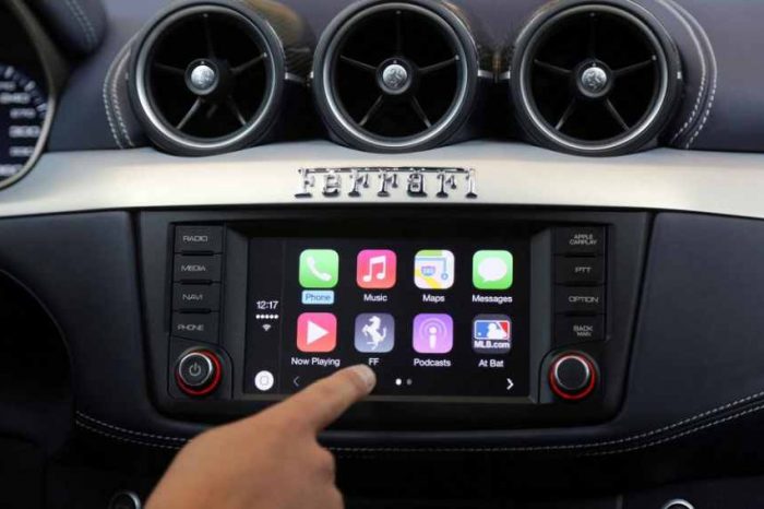 You can now buy gas directly from your car dashboard with the new Apple's CarPlay