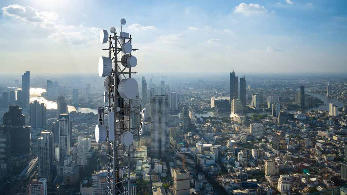 Is 5G really worth it? Should you buy a 5G phone now or wait? Tech