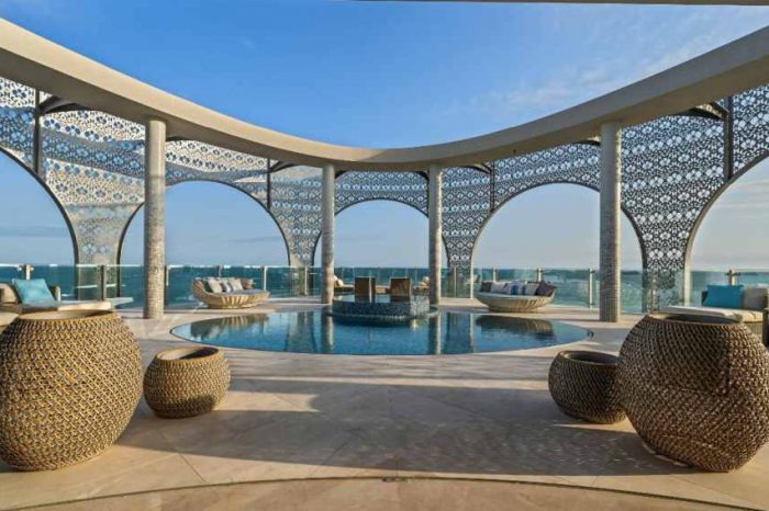 Disgraced FTX founder Sam Bankman-Fried lists his $40 million penthouse for sale in the Bahamas