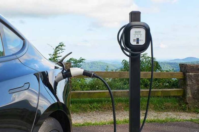 EV charging tech startup EnviroSpark lands $10M to install electric vehicle charging stations across the US