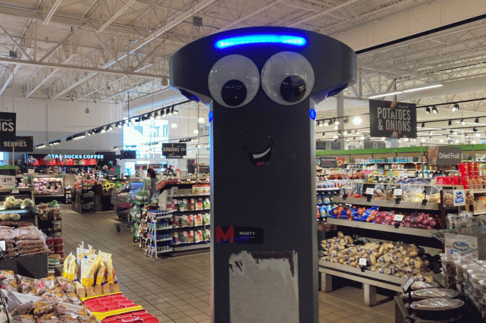 'Marty' The Robot escapes from a local food store to get some fresh air: Watch