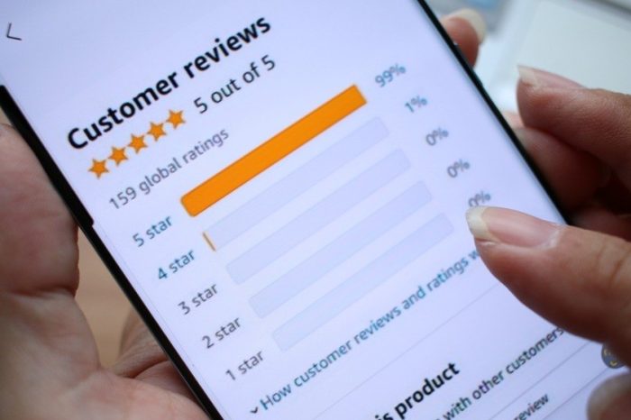 Businesses may soon be fined $50,000 for every fake review you read online if the newly proposed FTC rules are approved