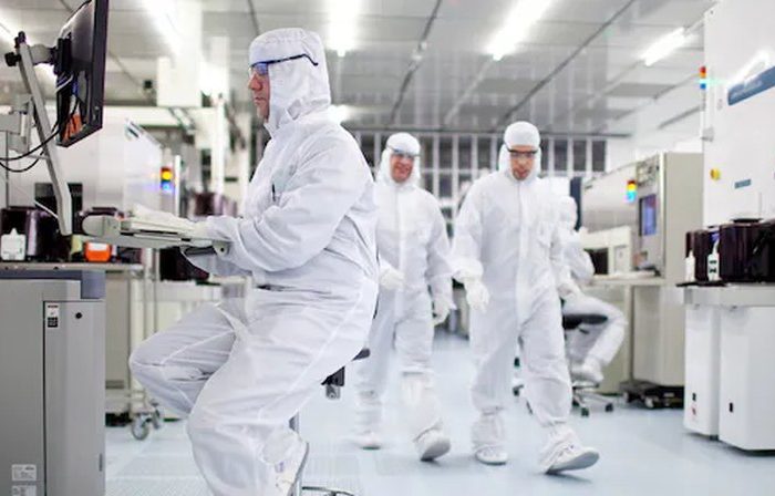 EU and Belgium invest $1.6 billion in 'brains-on-chips' technology firm Imec