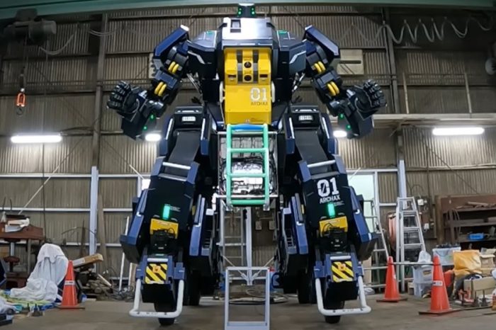 Meet ARCHAX, the 14.8-foot manga-inspired Gundam robot, developed by Japanese startup Tsubame