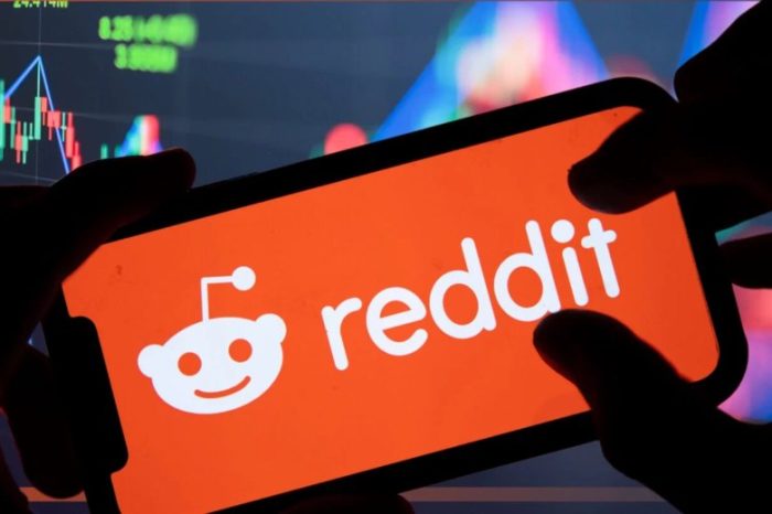 Reddit's long-awaited IPO priced at top range as valuation dips to $6.4 billion from $10 billion in 2021