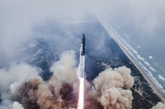 SpaceX's Starship achieves new milestone on successful third test flight, despite reentry loss