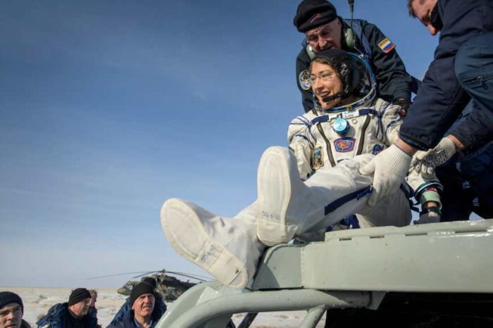 NASA astronaut returns to Earth on Russian Soyuz M-25 spacecraft