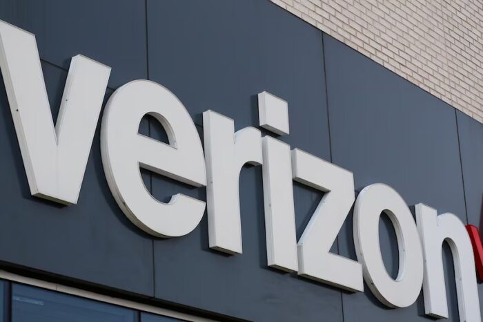 Verizon acquires Frontier Communications for $20 billion to expand its fiber network