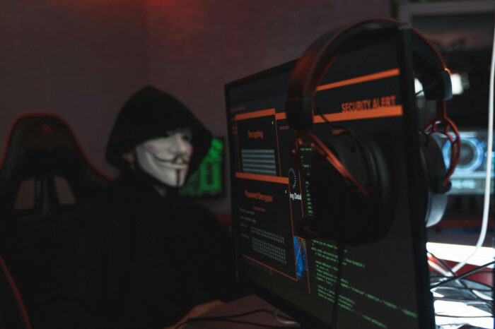 Aark Digital Offers 15% Bounty to Hacker Responsible for $1.5M Attack on Vaults