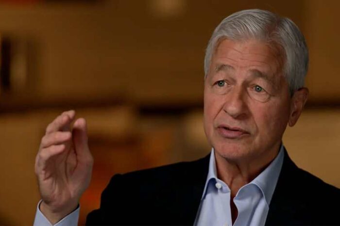 Bitcoin is 'a Ponzi scheme' that 'has no intrinsic value,' JPMorgan CEO Jamie Dimon says