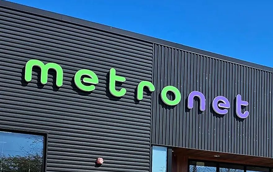 Metronet acquires US Internet to boost fiber reach in Minneapolis following T-Mobile buyout