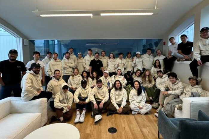 AI music startup Suno in talks to raise $100M in funding at $2 billion valuation