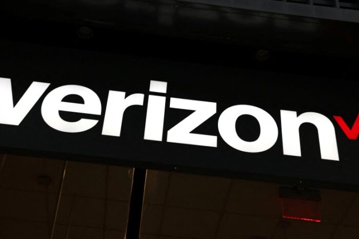 Verizon lays off 13,000 employees, the largest job cuts in company history as new CEO launches major restructuring