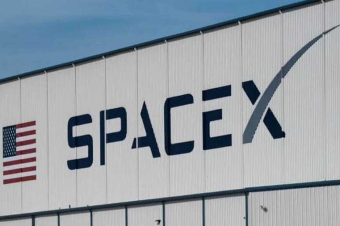 SpaceX eyes $800 billion valuation in secondary share sale as Musk signals possible IPO